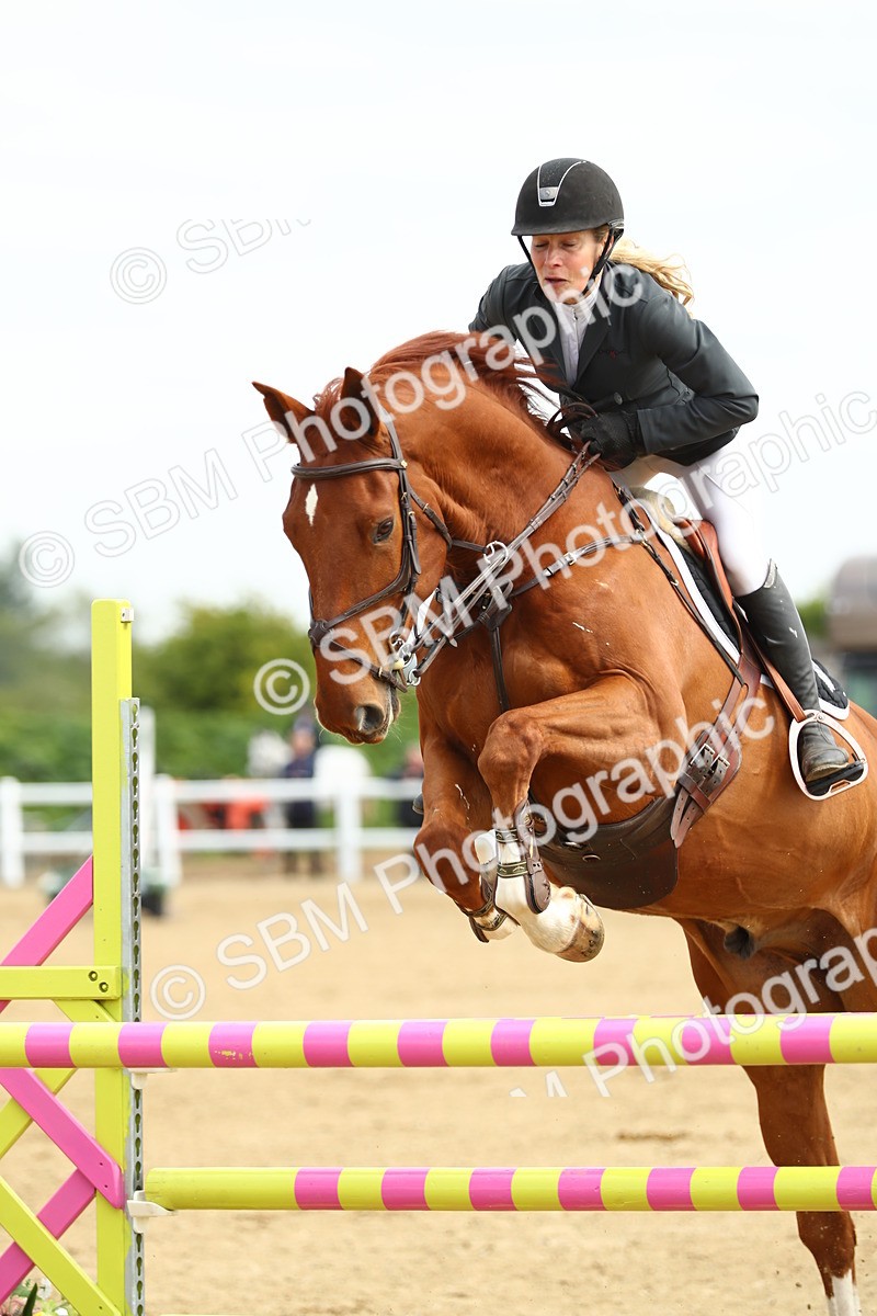 SBM_001172 - Class 4 - Senior Newcomers 1.10m