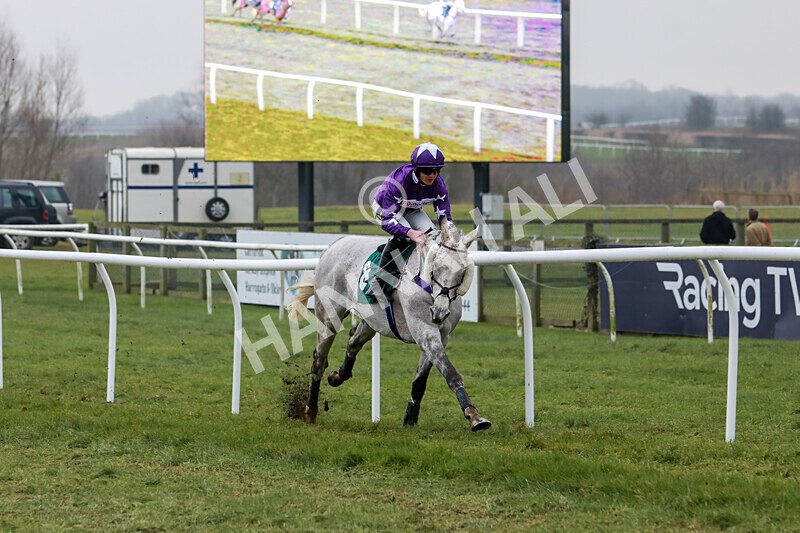 310125-Race 1-Quian-4268 - Race 1