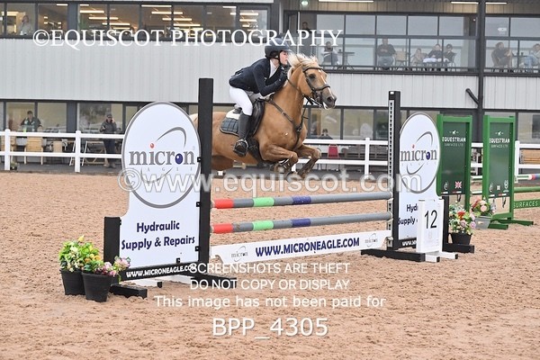 BPP_4305 - SAT CLASS 31 Cats & Pipes 128/138cms Debut C'ship Qualifier