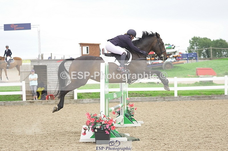 230810A-135148-02542 - Cls 4 1.05m Amateur Quali