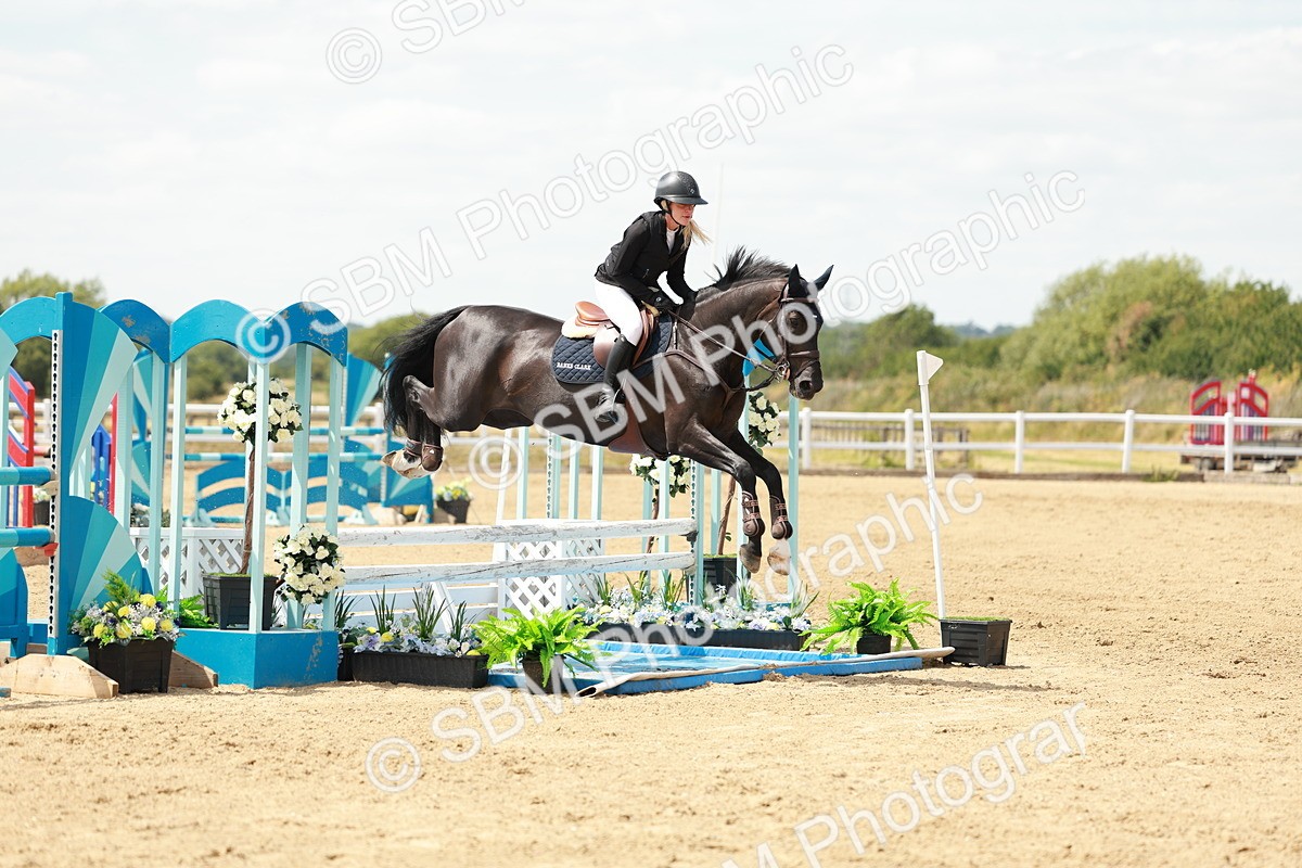 SBM_007677 - Class 3 - Senior Newcomers - 1.10m Open