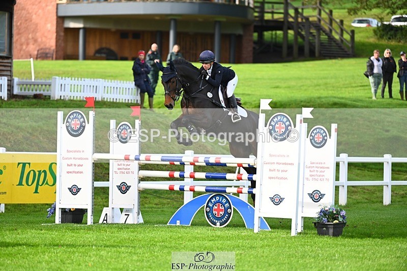 231020-112255-06450 - 108-BELGRAVE.IRENA-Lizzie.Scholefield-SJ