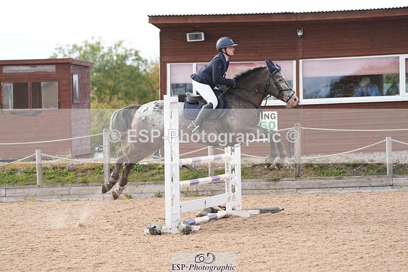 260926-135027-00407 - Cls 8&9 Pony Newc & Foxhunter
