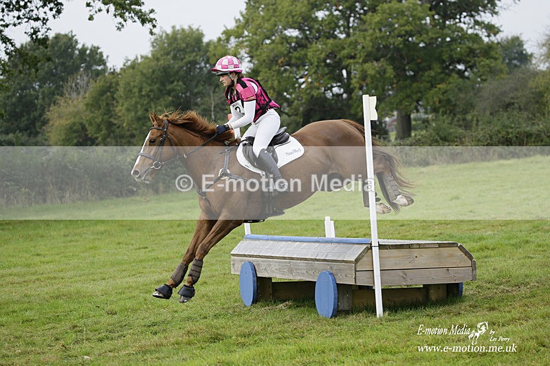  WWHT 171021 1032 - Open Novice (0.80m)  17/10/21