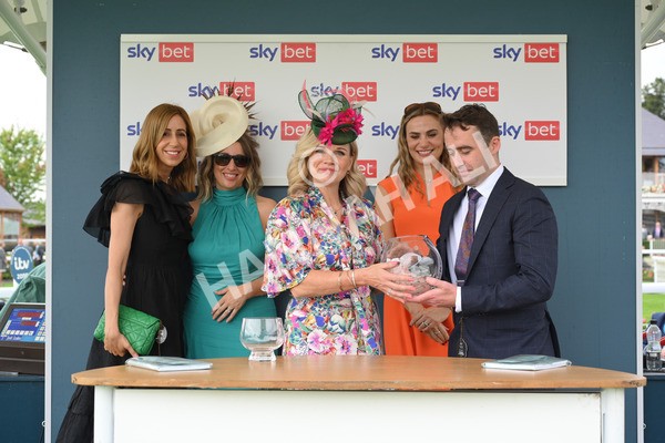 yr20082021r7-54 - Race 7 5.10pm Sky Bet Mile