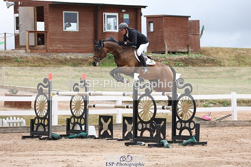 250717-133506-05441 - Cls 1, 3 Star Small Tour Start to Break