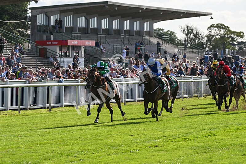 160824-Race 2-Dark Cloud Rising-8902 - Race 2