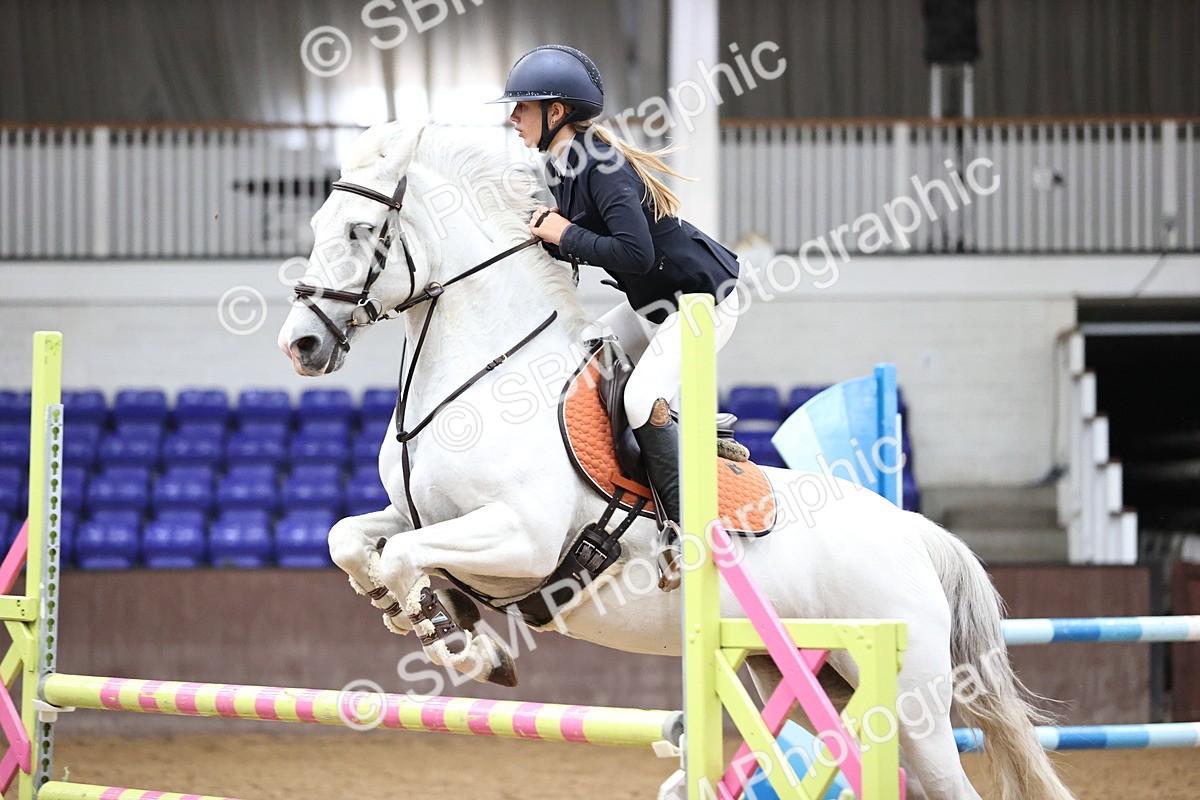 SBM_001185 - Class 5 - Blue Chip Pony Newcomers 1.00m Open