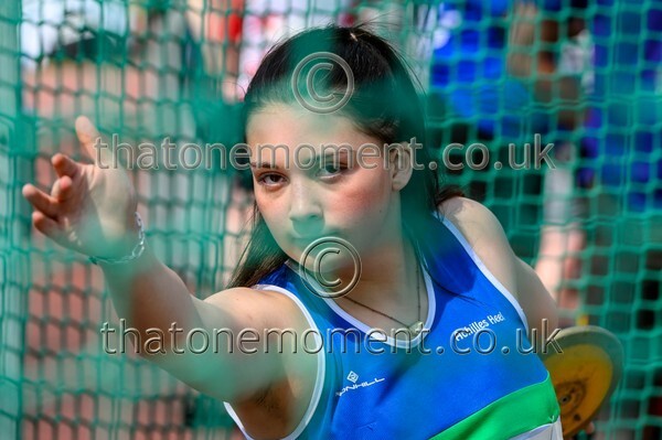 West25Sat-927563 - Field Female