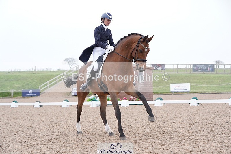 250403-164352-03412 - 005-Sara-Jane.Lanning-Choice