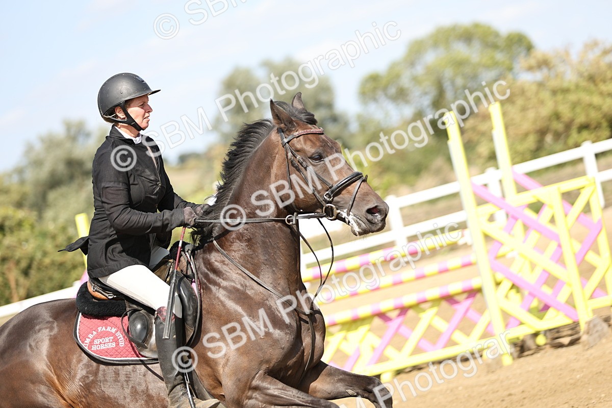 SBM_005057 - Class 6 = Senior Newcomers - 1.10m Open