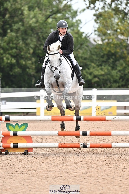250917-110218-00198 - Cls 1 British Novice and 90cm Open