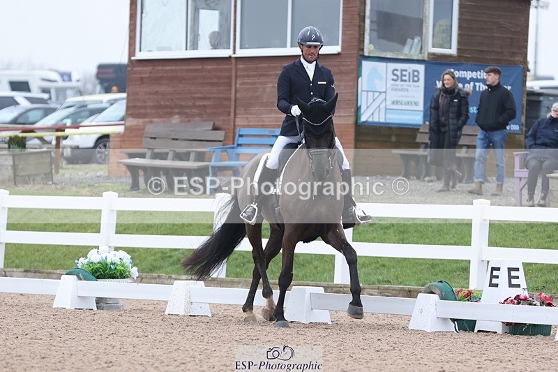 250216-132713-05854 - 127-Jezz.Palmer-Toddington.Debut