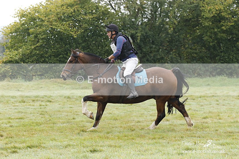 WWHT 171021 0682 - Novice Restricted (0.80m)  17/10/21
