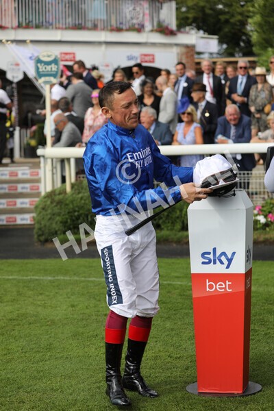 yr20082022r4-57 - Race 4 3.35pm Sky Bet Ebor