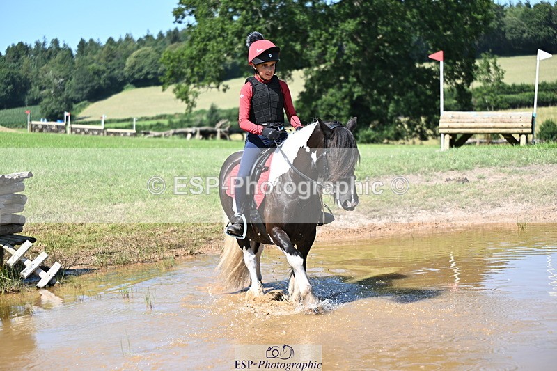 240729B-150118-02988 - Abbie's Group XC