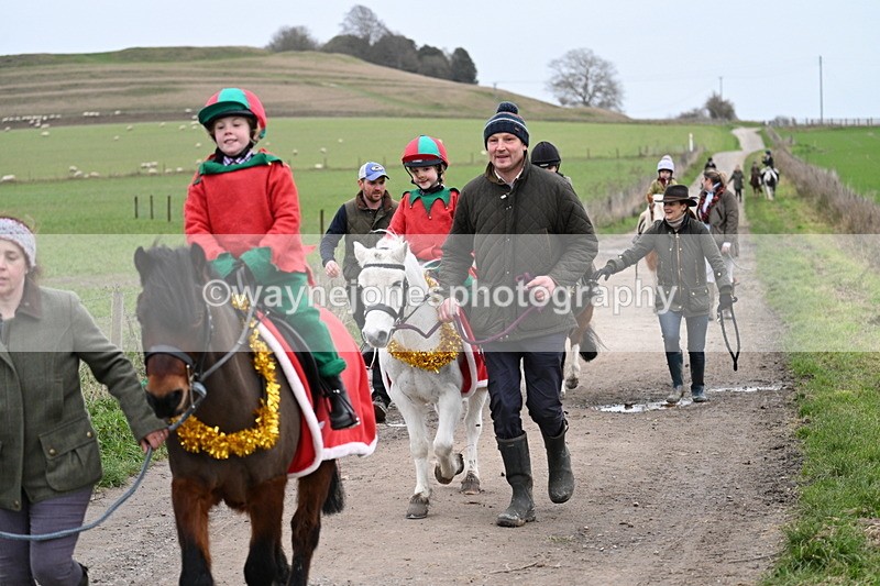 WJ7_1385 - Walk Home