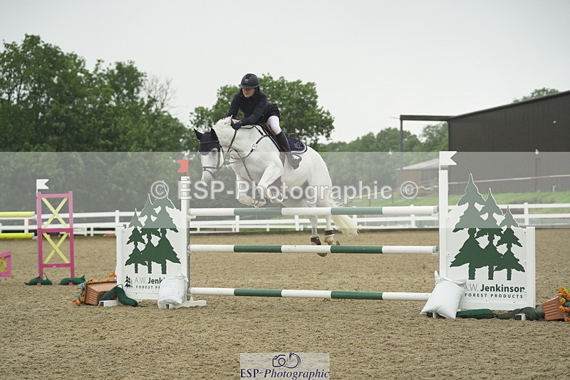 230722A-143132-09729 - Cls 23, 1 Star Gold 1.30m