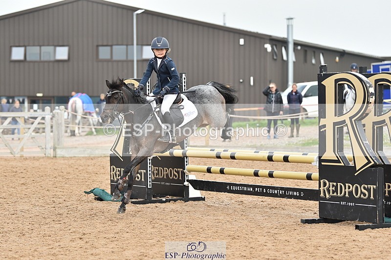 230902A-111928-00665 - Cls 2B Pony Small 80cm