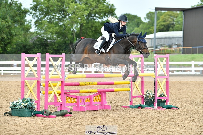 230730A-143324-10360 - Cls 35 1.05m Amateur Quali