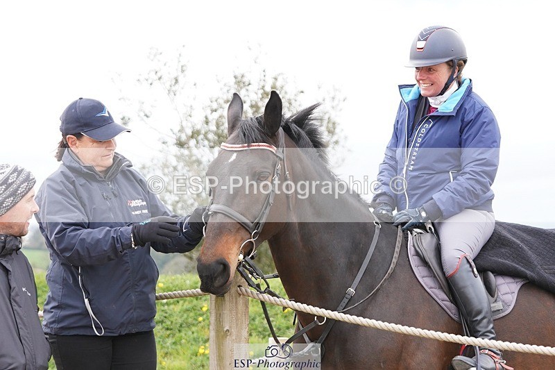 250414-140318-01065 - 90cm Round 2