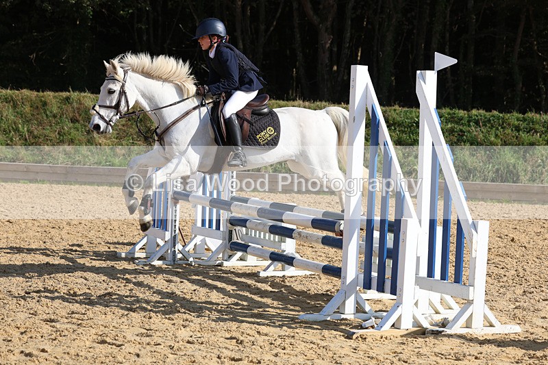 3E7A7882 - Class 4: 70cm open