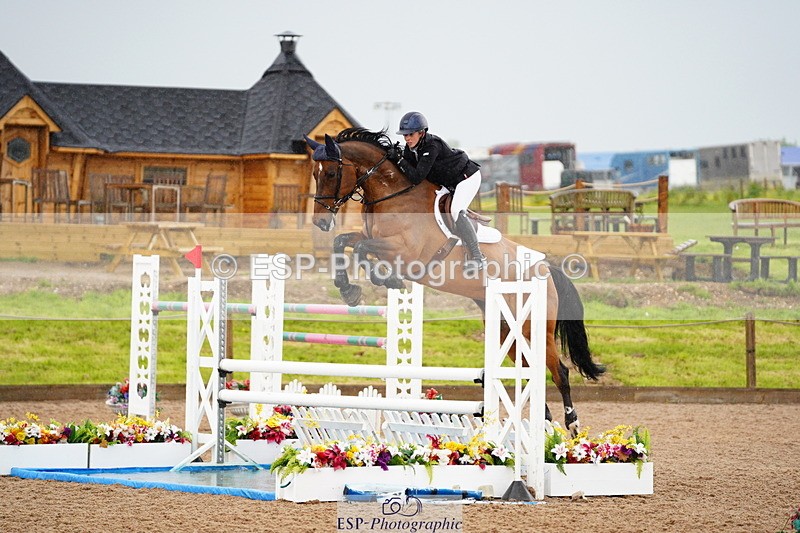 240526A-130808-08230 - Cls 27 Chard Equ May Grand Prix