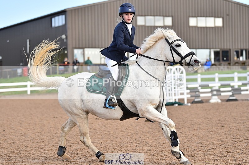 231028A-111232-00732 - Cls 2 British Novice & 80cm Open