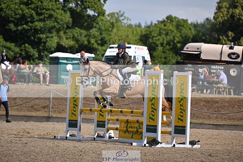 250802A-095342-00290 - A-008-Sophia.Vestey-BURDAL.DUKE