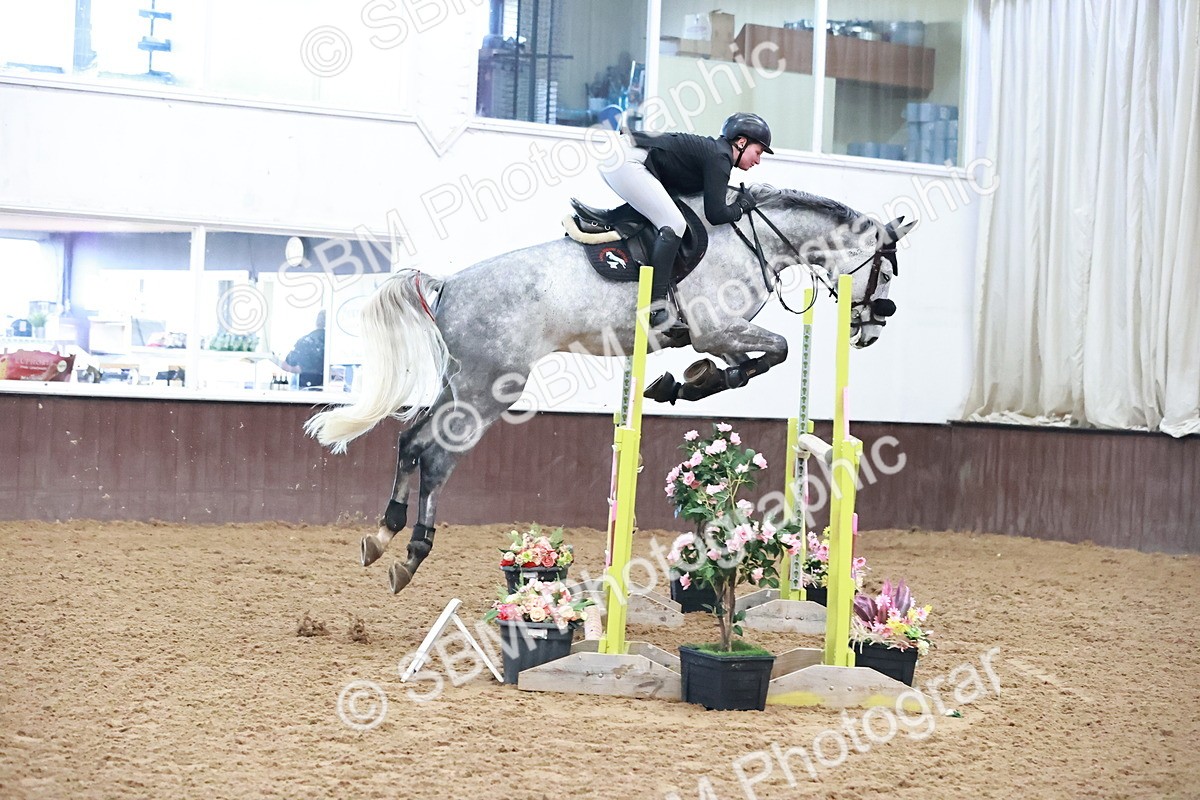 SBM_003043 - Class 11 - Senior Foxhunter 1.20m