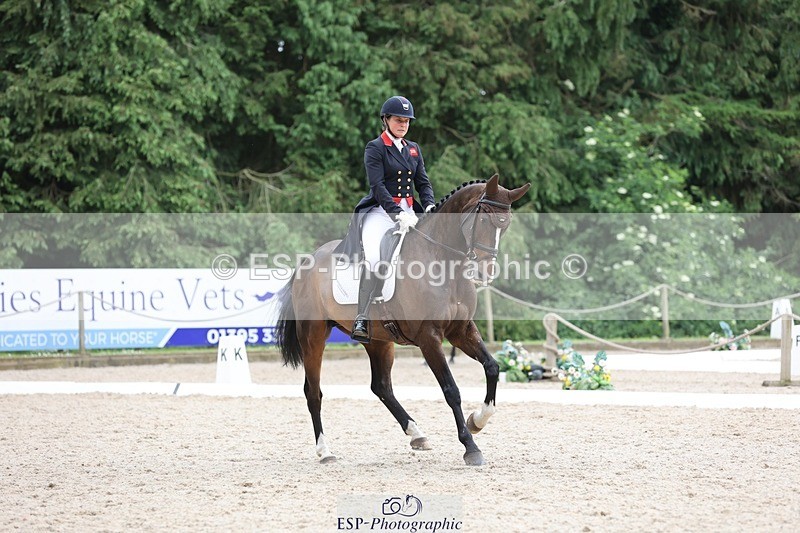 240524-165730-11175 - 375-DASSETT_ARTHALENT-Piggy_March