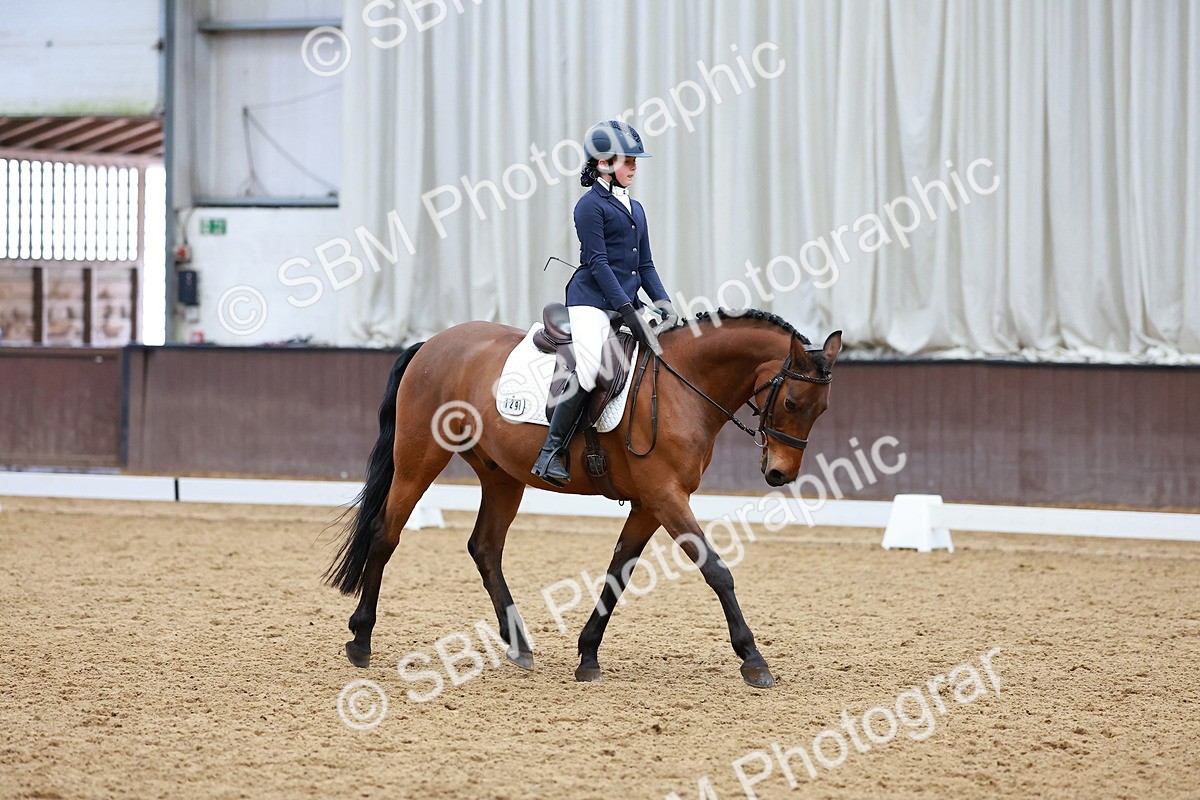 SBM_003252 - Class 11 - Novice 2