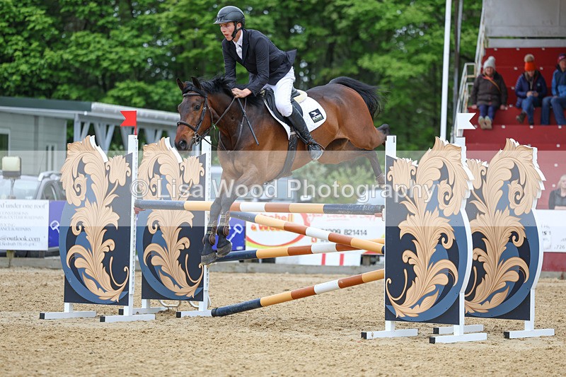 3E7A4108 - Class 7: Senior Foxhunter/1.20 open