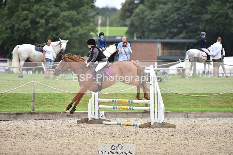 240802-111502-02653 - 80cm Round 1