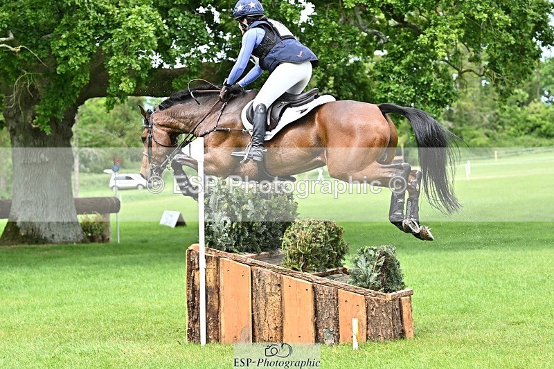 240525-144347-16049 - 203-OAKPORT_WEST_COAST_EXPRESS-Emma_Wilkes