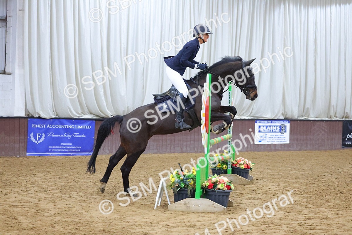 SBM_001414 - Class 14 - Nupafeed Supplements Senior Discovery/ 1m Open - First Round (1.00m)