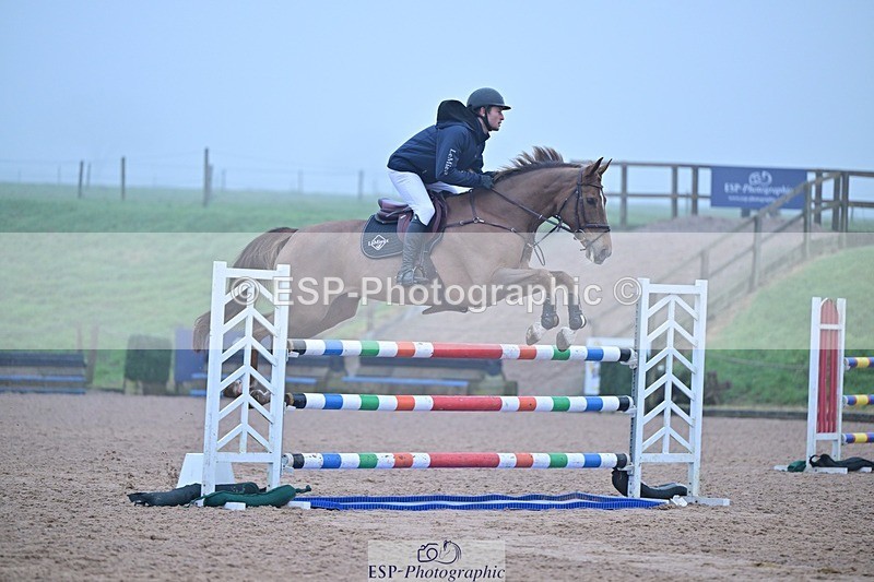 250122-120342-00275 - Cls 4 Newcomers and 1.10m