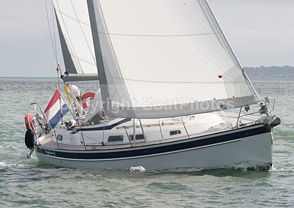 110926 NGAHUE IMG_7496 - Sailboats - monohull