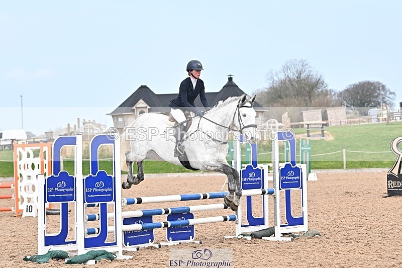 250326-103003-00257 - Cls 1 British Novice and 90cm