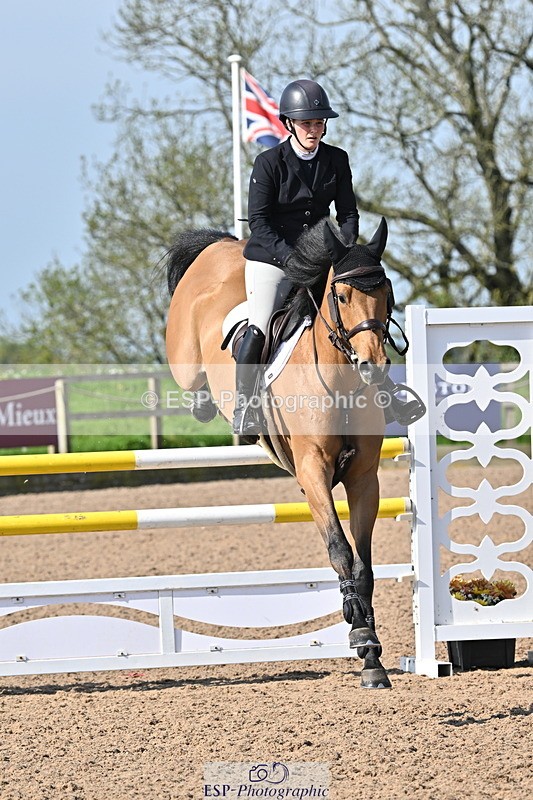 240509A-094544-00661 - Cls 8 Foxhunter