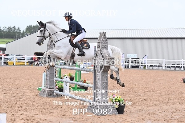 BPP_9982 - CLASS 24 SUN Redpost Equestrian Senior Foxhunter/1.20m Open