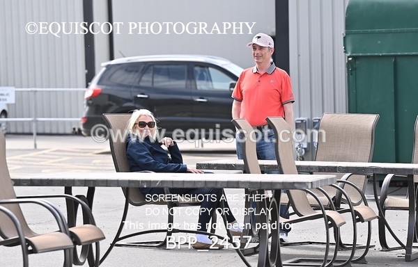 BPP_2457 - CLASS 7 - FRI - Senior Foxhunter/1.20m Open