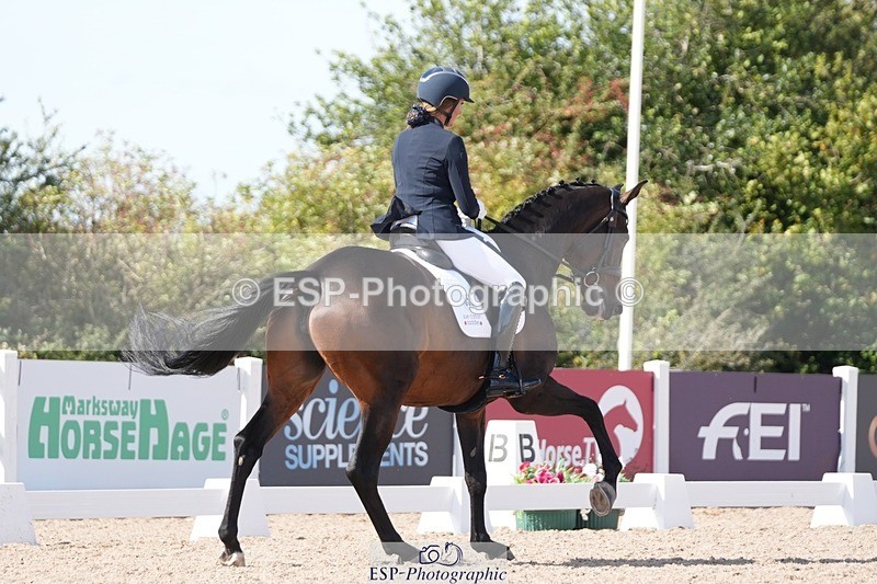 250906-150425-04642 - 053-Wendy.SavageFree.State