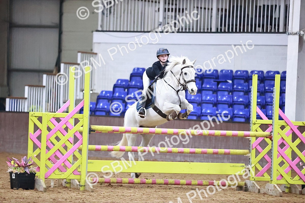 SBM_003121 - Class 13 - Blue Chip Pony Newcomers 1.00m