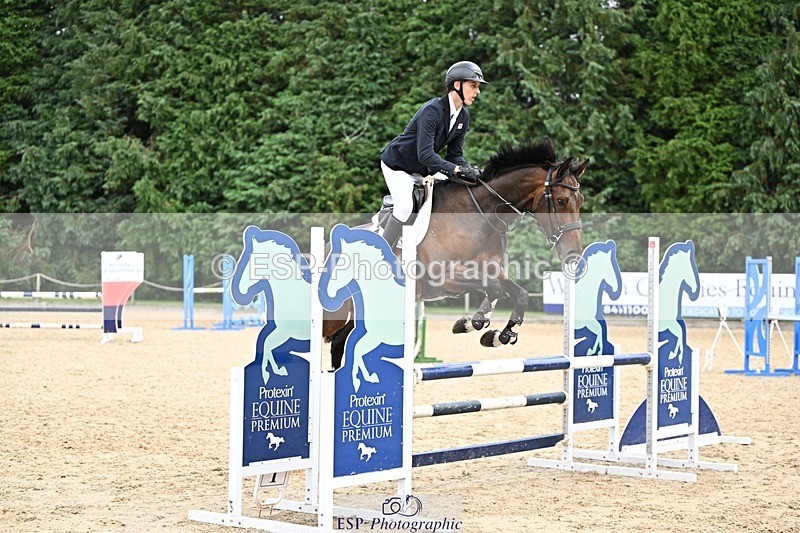 240817-123713-01273 - 04 Snr 1.05m