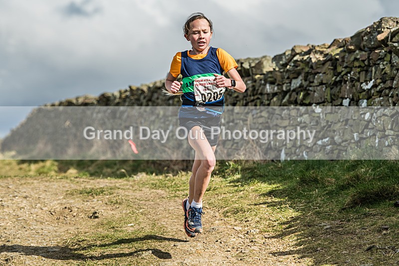 Helm Hill -47 - Kendal Winter League Helm Hill Fell Races (Under 13/15/17 & Seniors) Sunday 16th March 2025