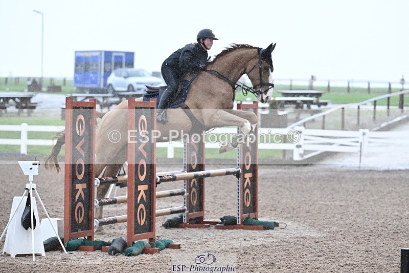 251206-095453-00594 - Cls 9 British Novice