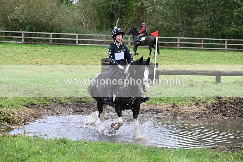 WJ6_6605 - Time at Photographer 13:06 to 13:23