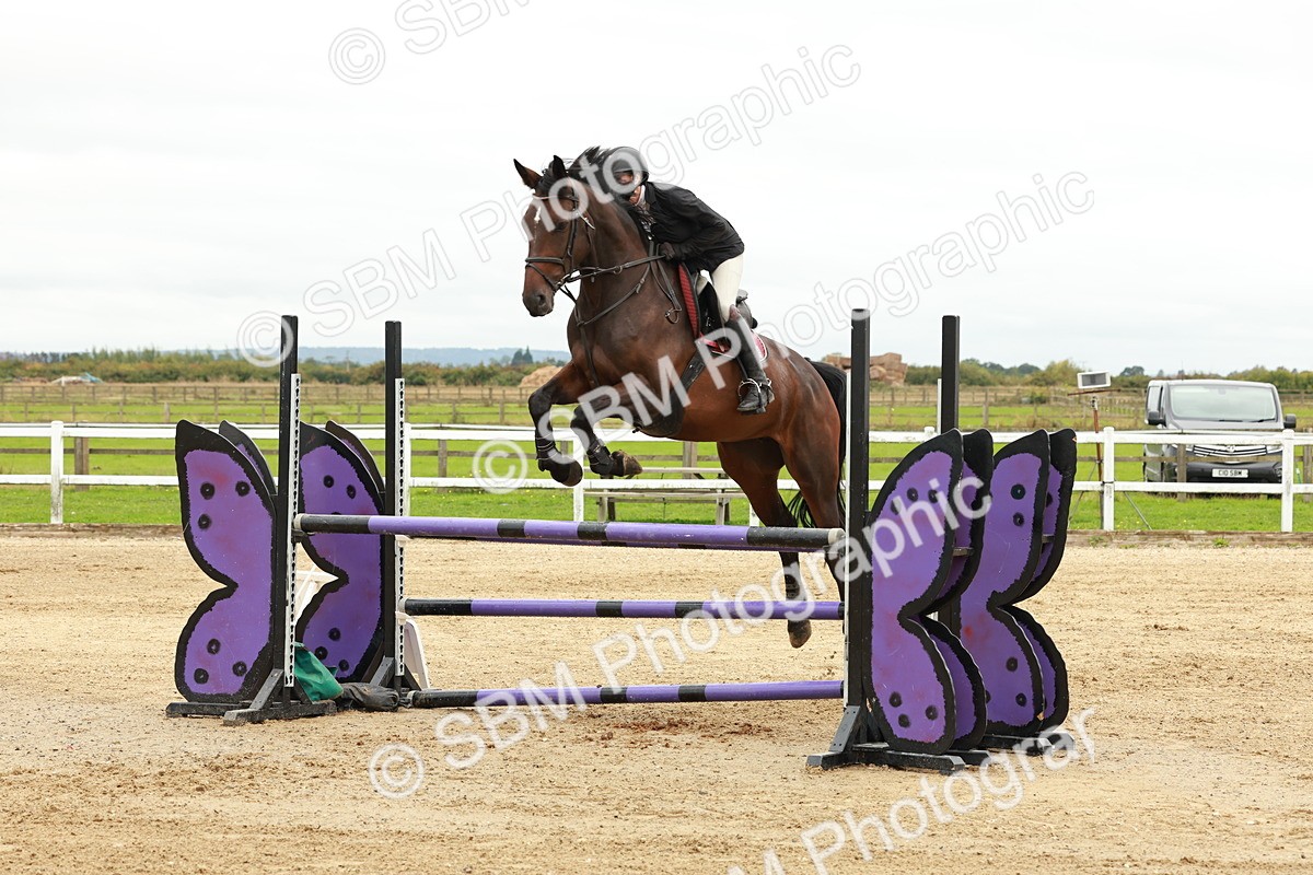 1I0A7747 - Class 4 - Senior Newcomers 1.10m