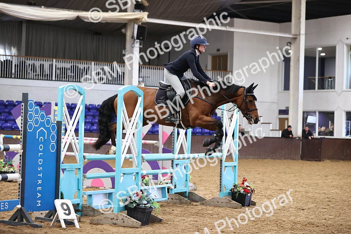 SBM_001610 - Class 4 - Senior Newcomers - 1.10m Open